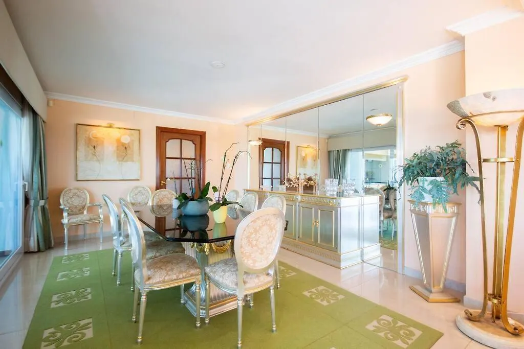 Villa Luxueuse, 2 Piscines, Spa Et Salle De Sport, 5 Chambres, 4 Salles De Bain Palau Saverdera